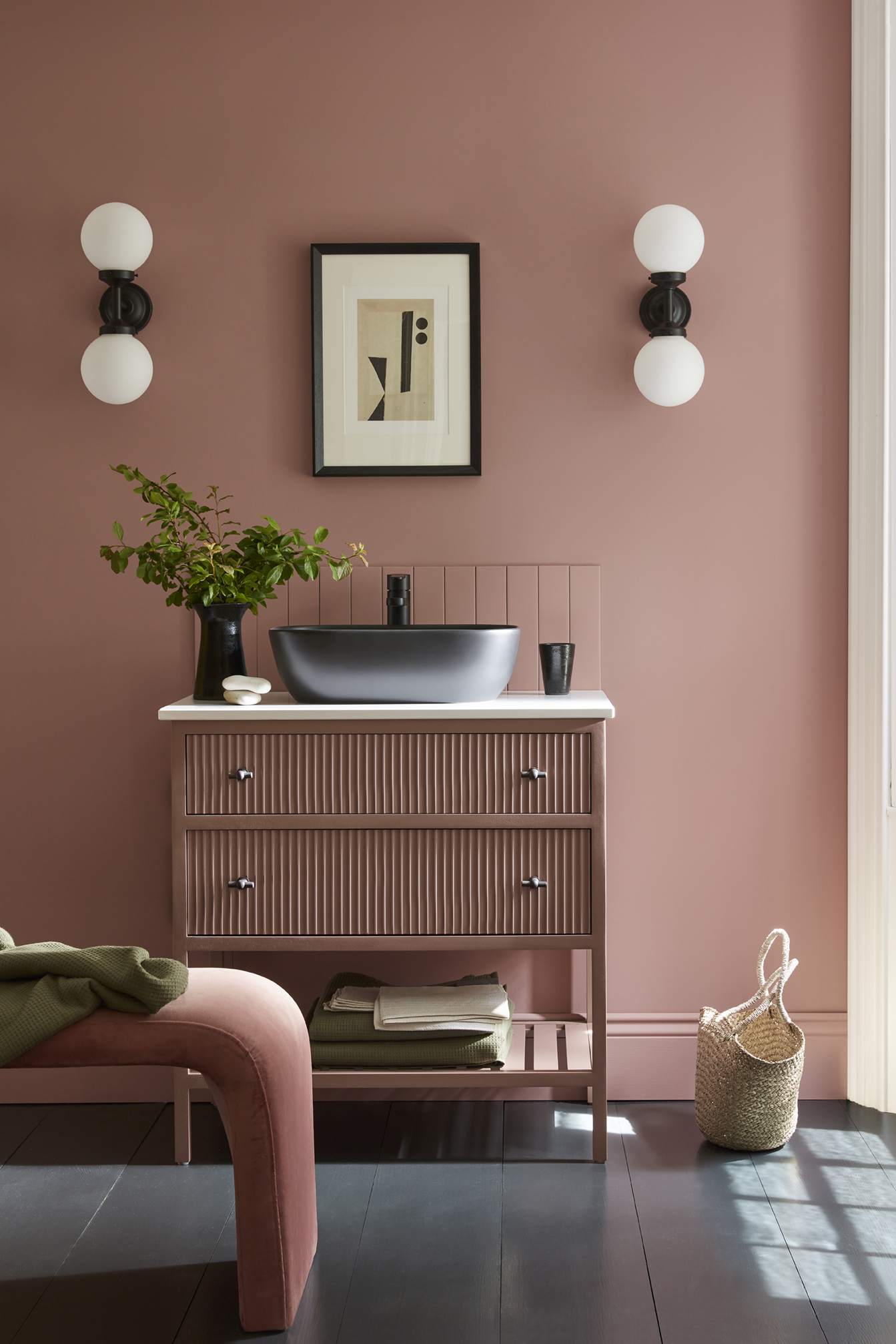 Bagno nei toni del rosa
